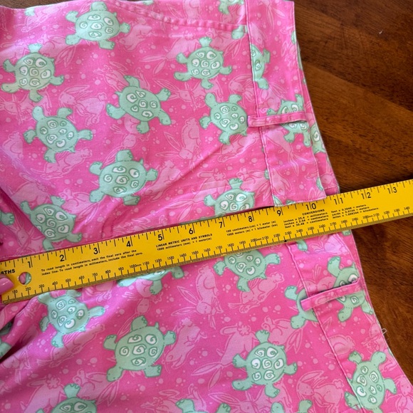 Vintage Lilly Pulitzer "Tortoise and Hare" Pink & Green Turtle Cropped Pants 8 - Picture 4 of 8